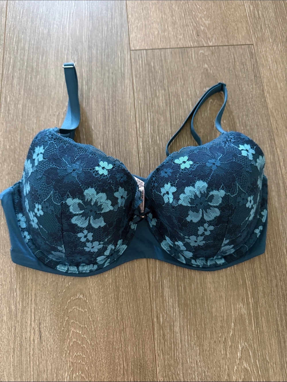 VICTORIA’S SECRET Body by Victoria Lined Demi Bra Blue Pattern